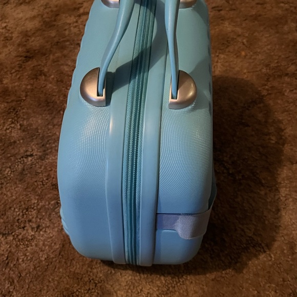 Hello Kitty Travel Makeup Hardshell Bag - Picture 4 of 9